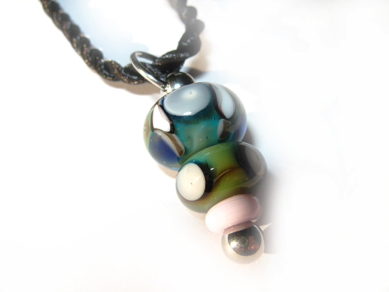 Glakralen als hanger aan ketting